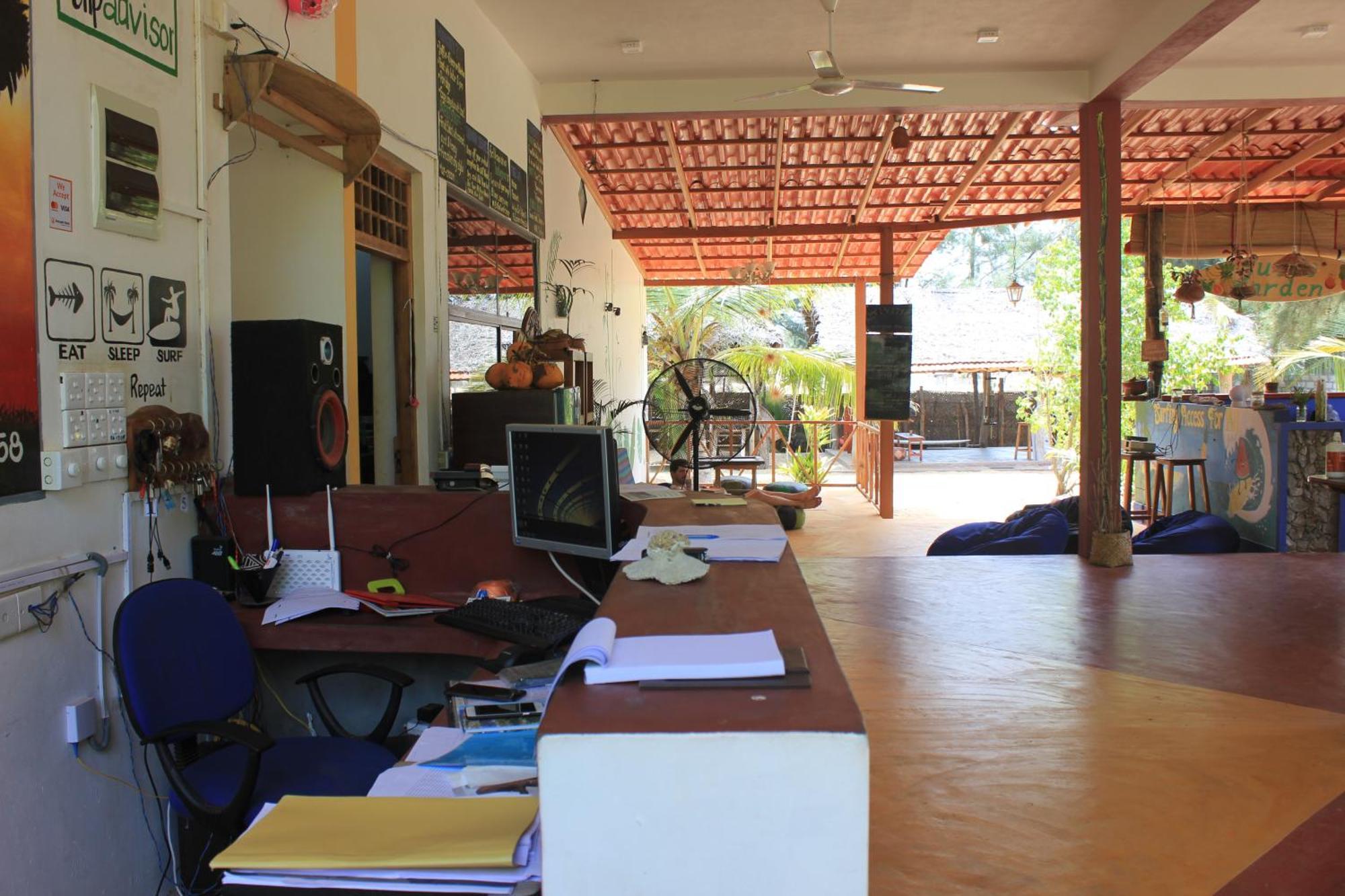 Sand Dune Beach Resort & Surf Camp Vịnh Arugam Ngoại thất bức ảnh