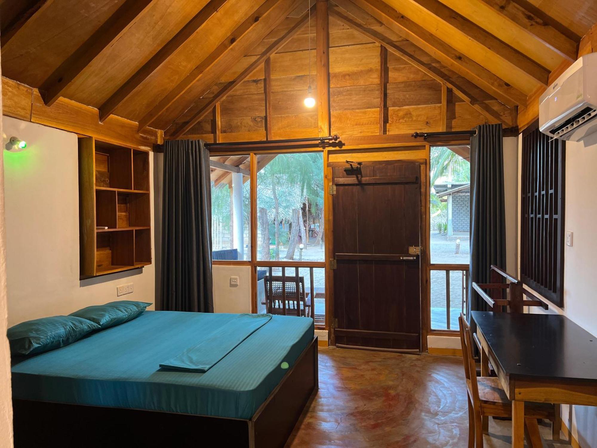 Sand Dune Beach Resort & Surf Camp Vịnh Arugam Ngoại thất bức ảnh